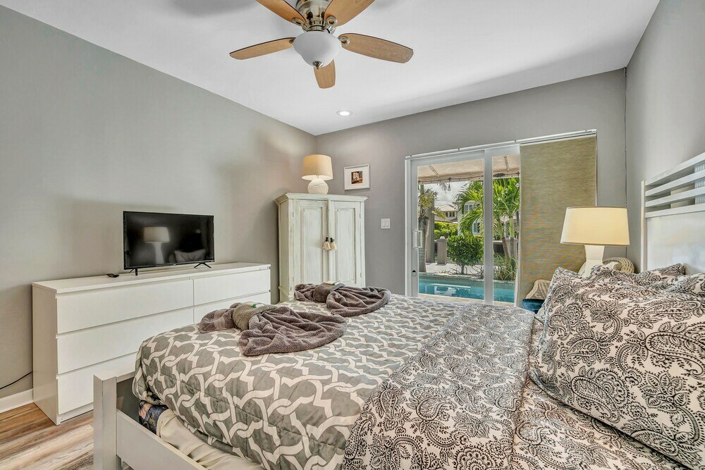 Фото Casa Flamingo Intracoastal Heated Pool