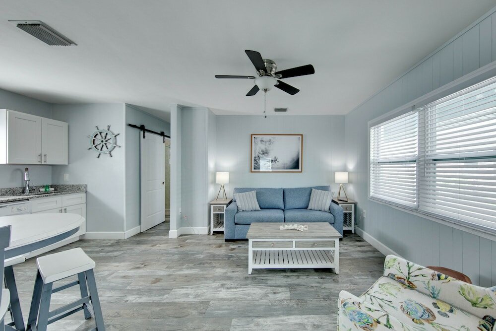 Фото The Bungalows