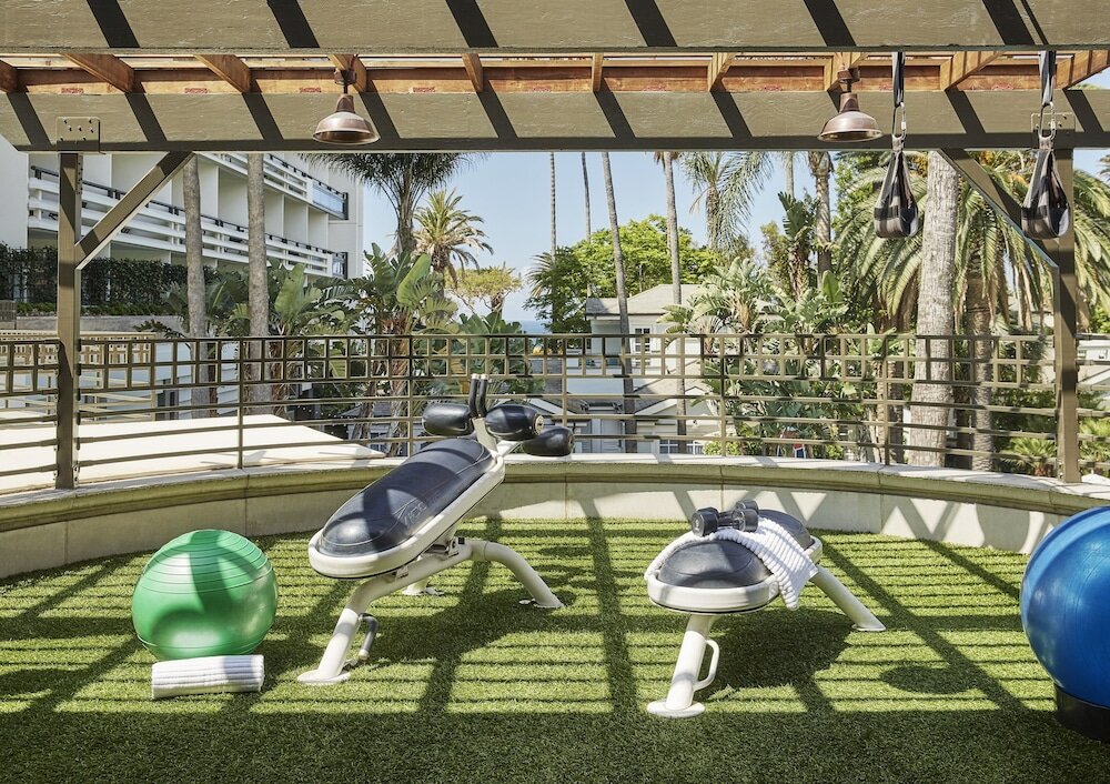 Фото Fairmont Miramar Bungalows