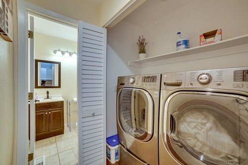 Гостиница Reno Getaway w Spacious Patio & Grill! в Рино