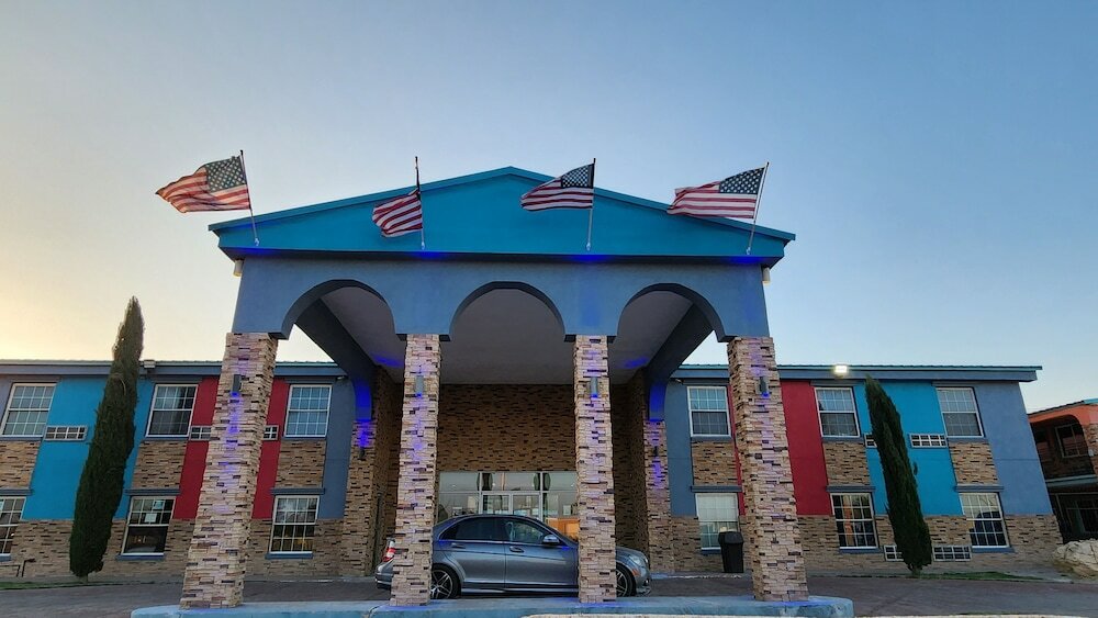 Фото отеля 3