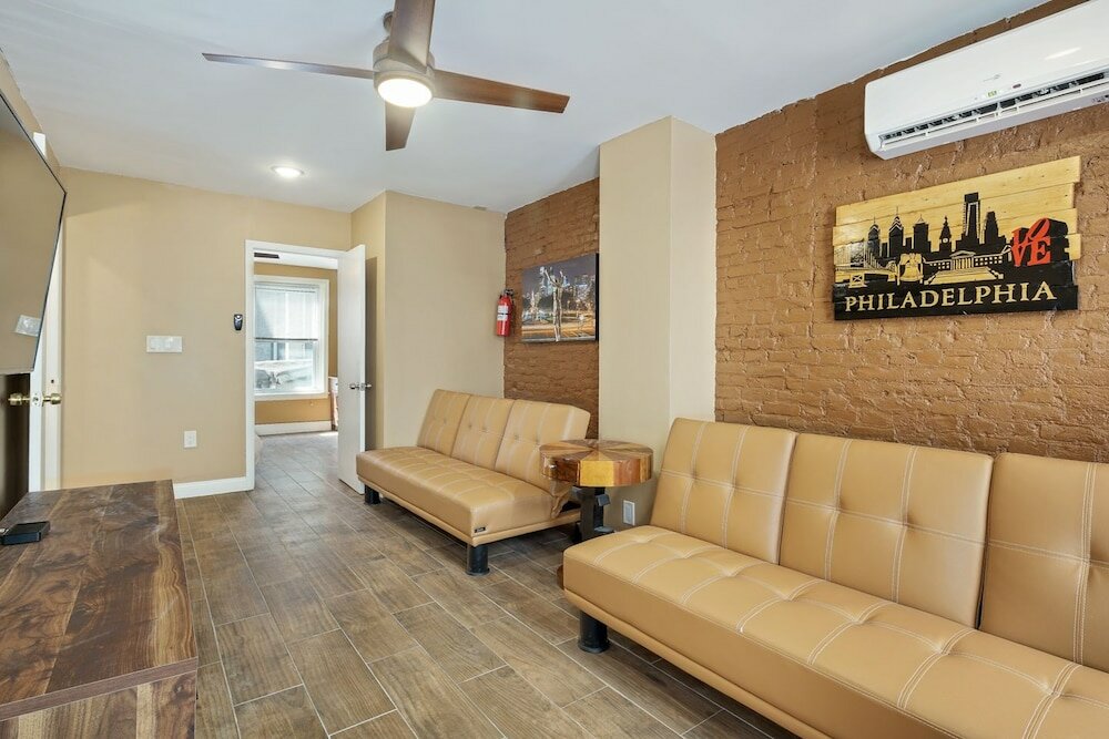 Фото Strawberry House Philadelphia Old City