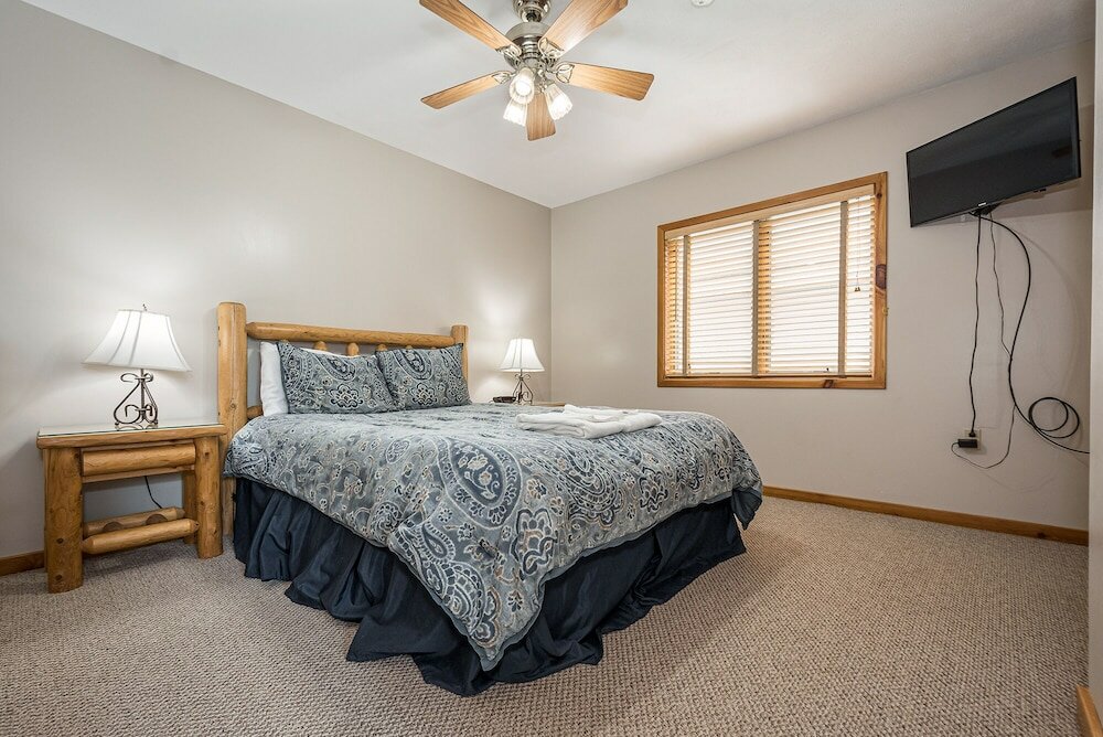 Фото Almost Paradise