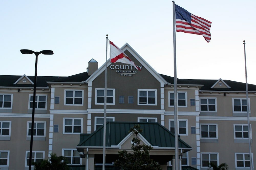 Фото Country Inn & Suites by Radisson, Tampa Airport North, Fl