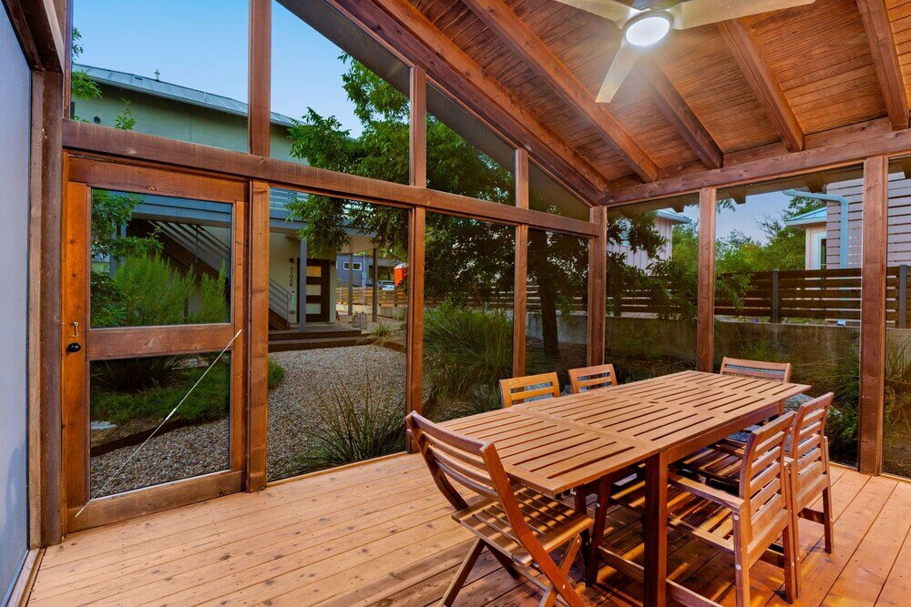 Фото East Side Modern