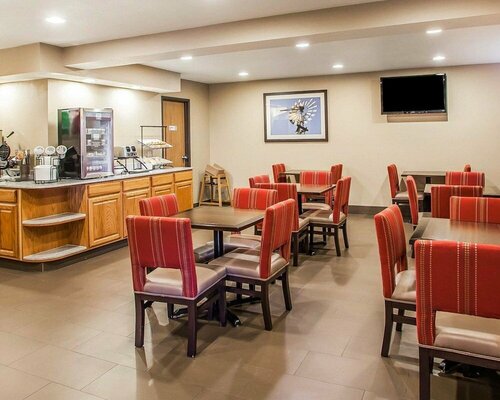 Гостиница Comfort Inn Marshalltown South