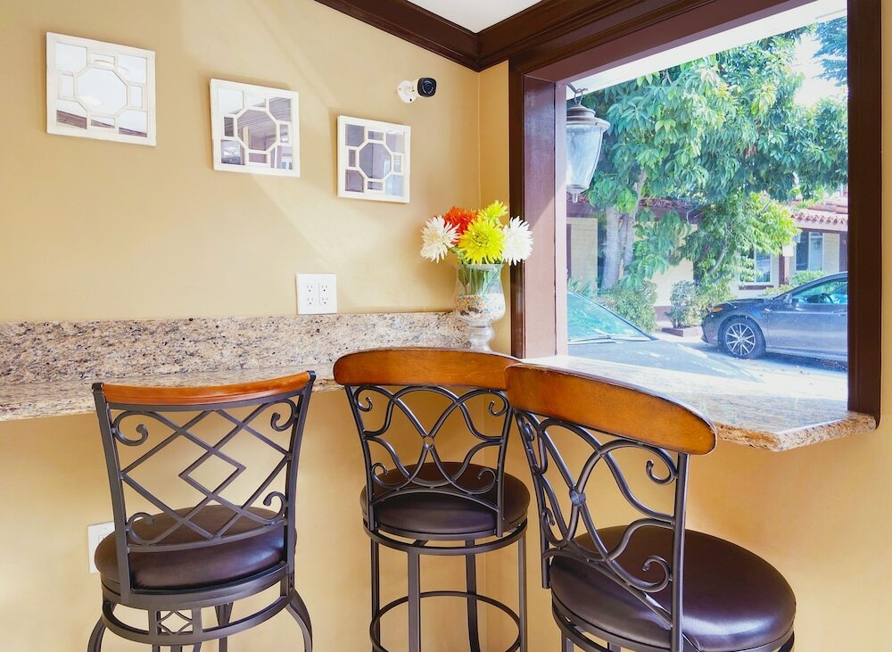 Фото El Patio Inn