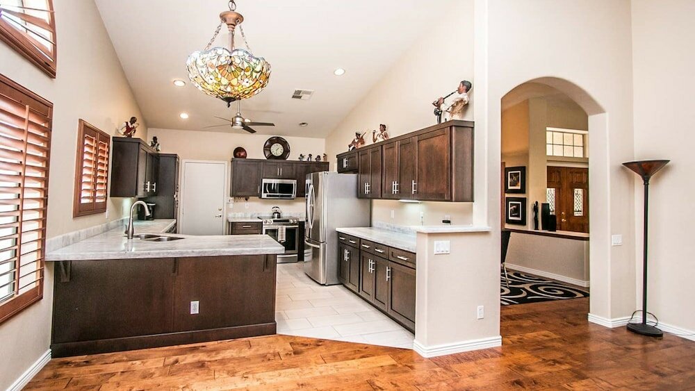 Фото Luxury Scottsdale Home W/pool and Hot Tub!