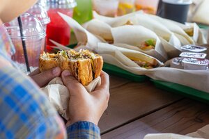 Mister burger (selo Streletskoye, Krasnooktyabrskaya ulitsa, 1А), comida rápida