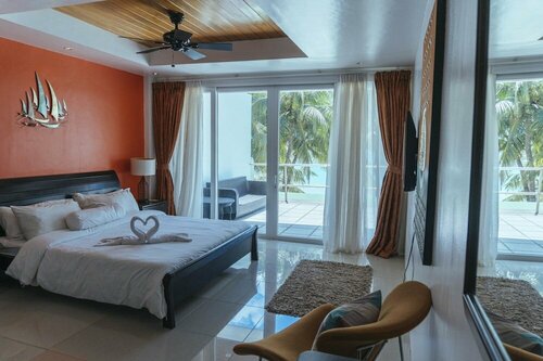 Гостиница Calypso Beach & Dive Resort