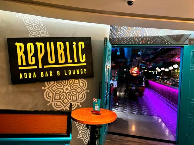 Bar, pub Republic Adda Bar & Lounge, Dubai, photo