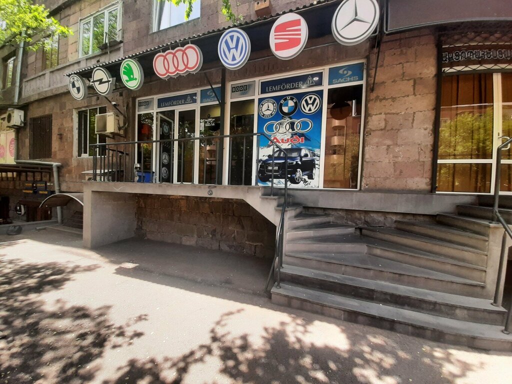 Auto parts and auto goods store Kolben Schmidt, Yerevan, photo