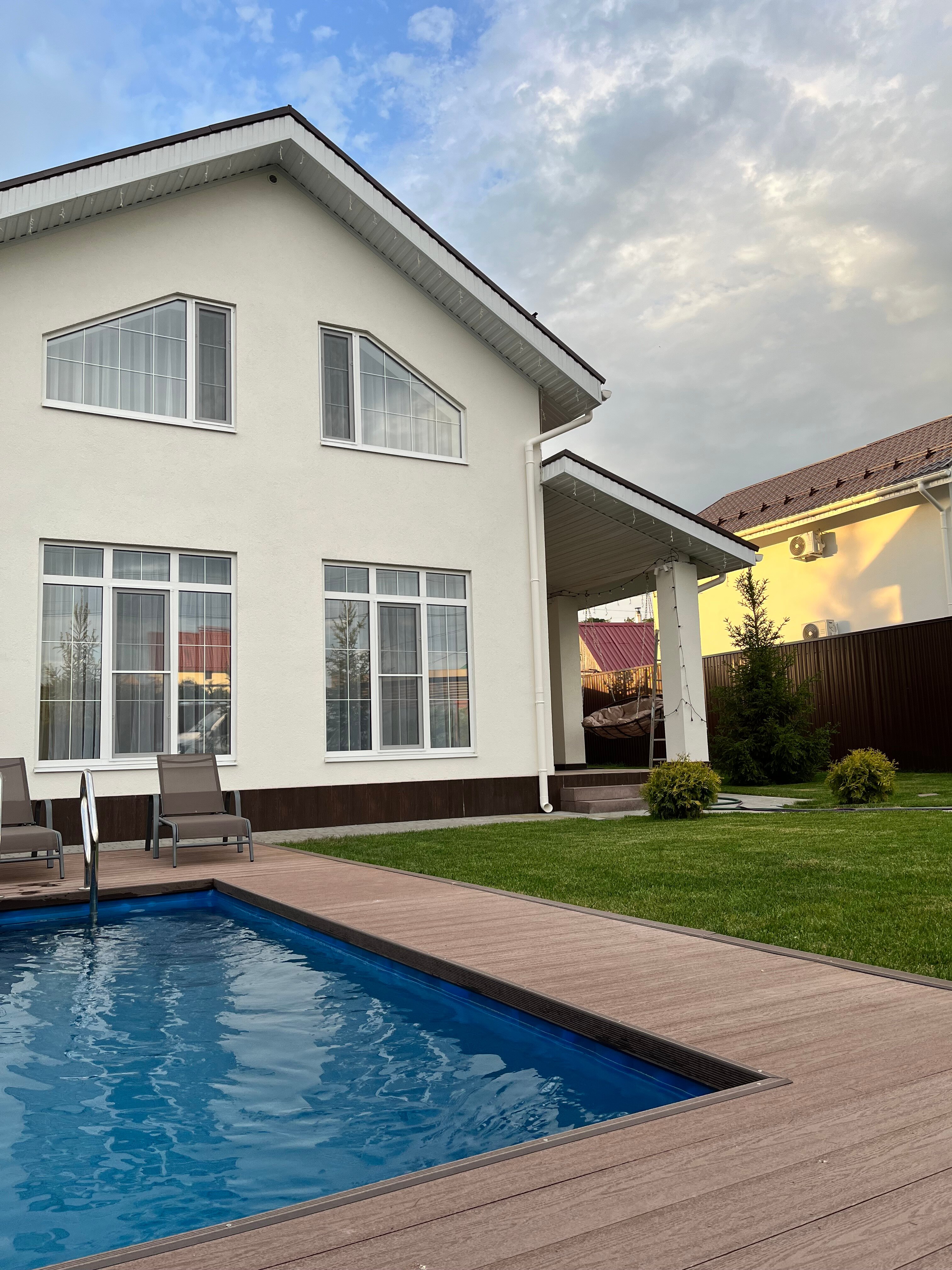 Фото Twins House