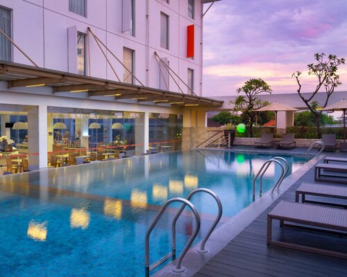 Гостиница Pop! Hotel Denpasar в Денпасаре