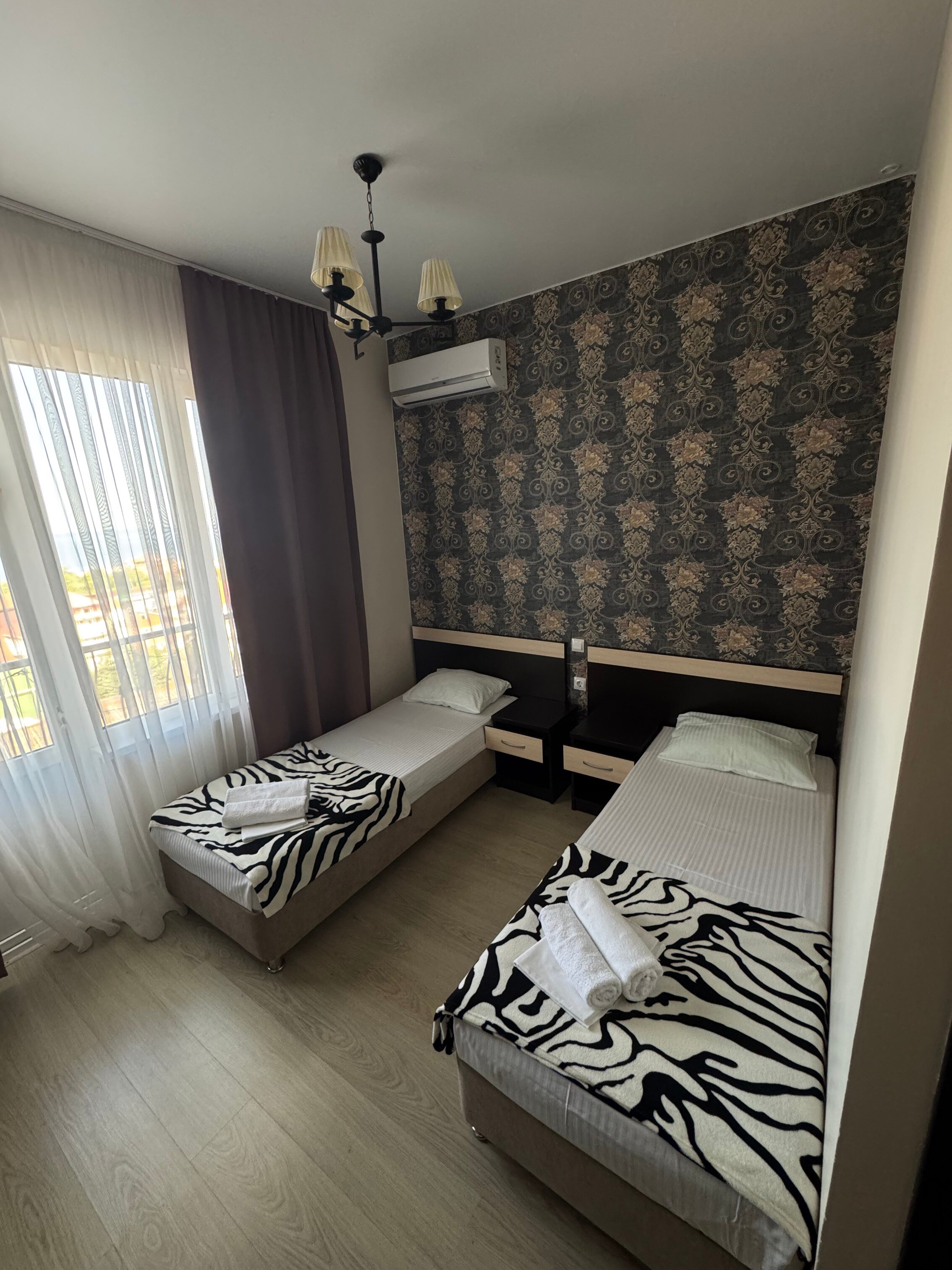 Фото Loo Sunrise