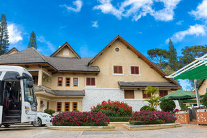 отель Mercure Dalat Resort