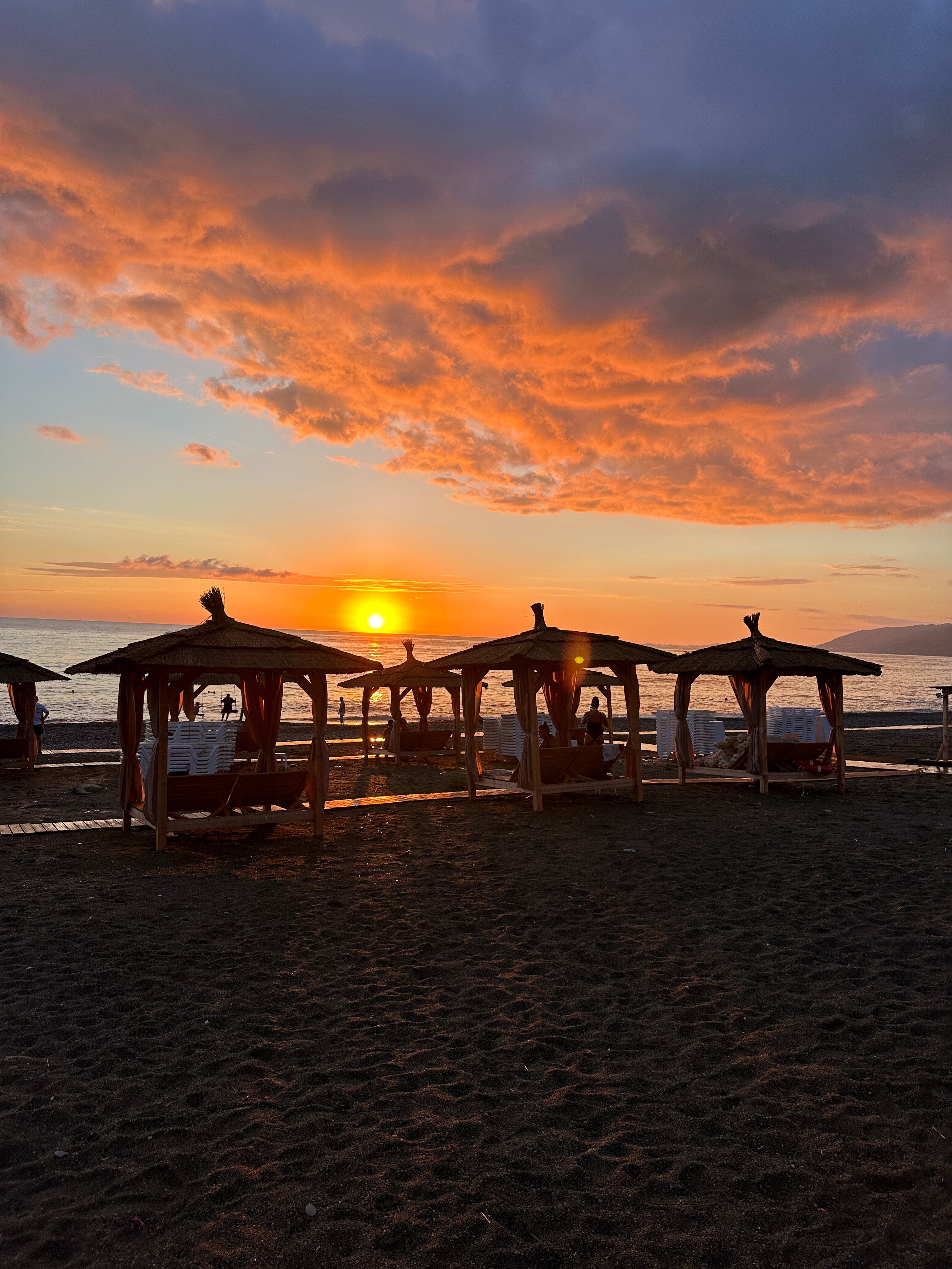 Фото 114138592058