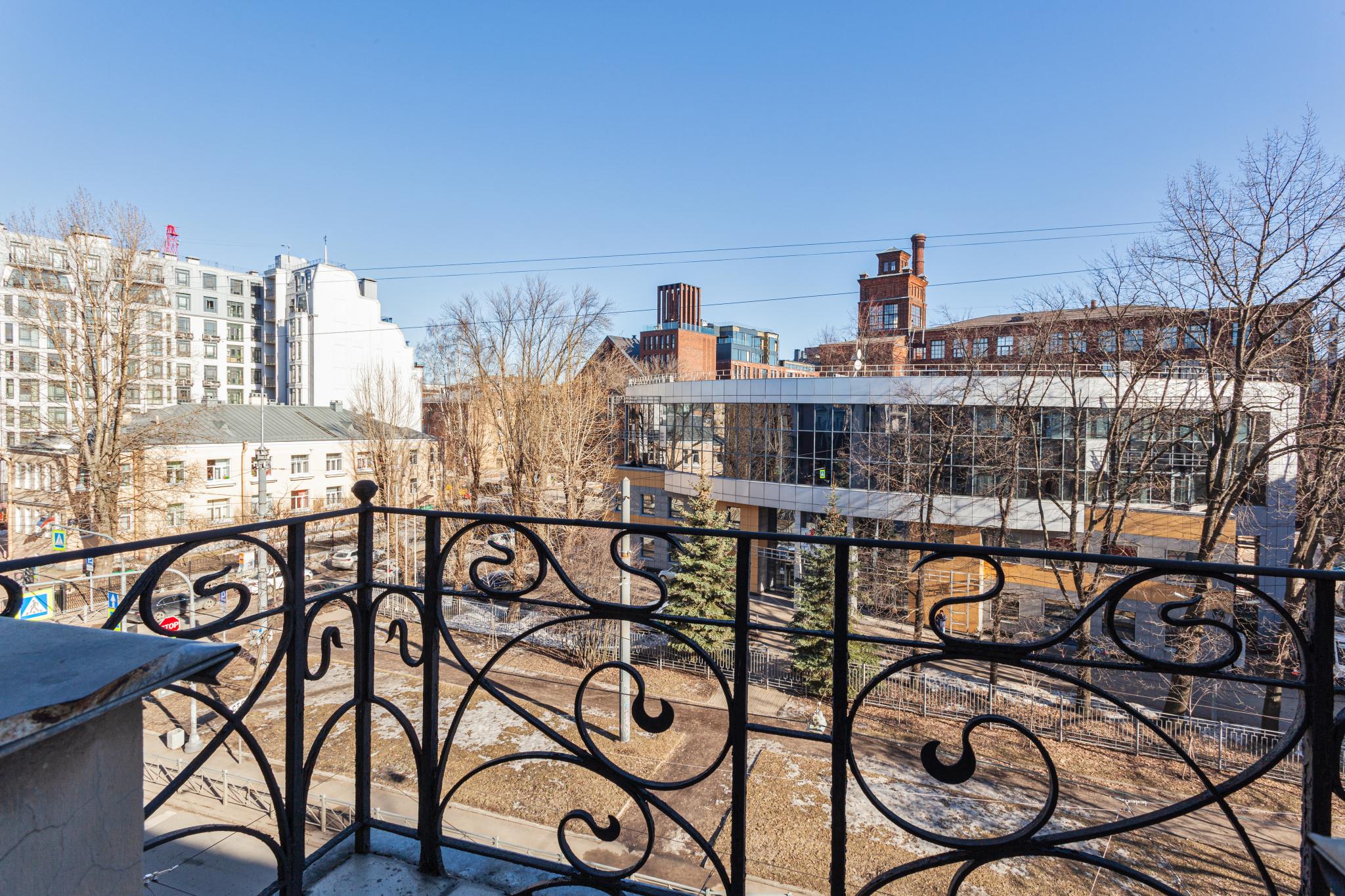 Фото Петрополис