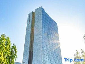 Гостиница 2 Fevrier Hotel , Lome