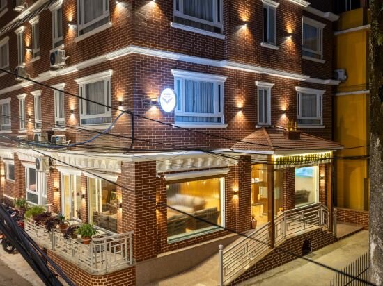 Фото отеля 1