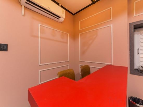 Фото Suwon Yeongtong K Hotel