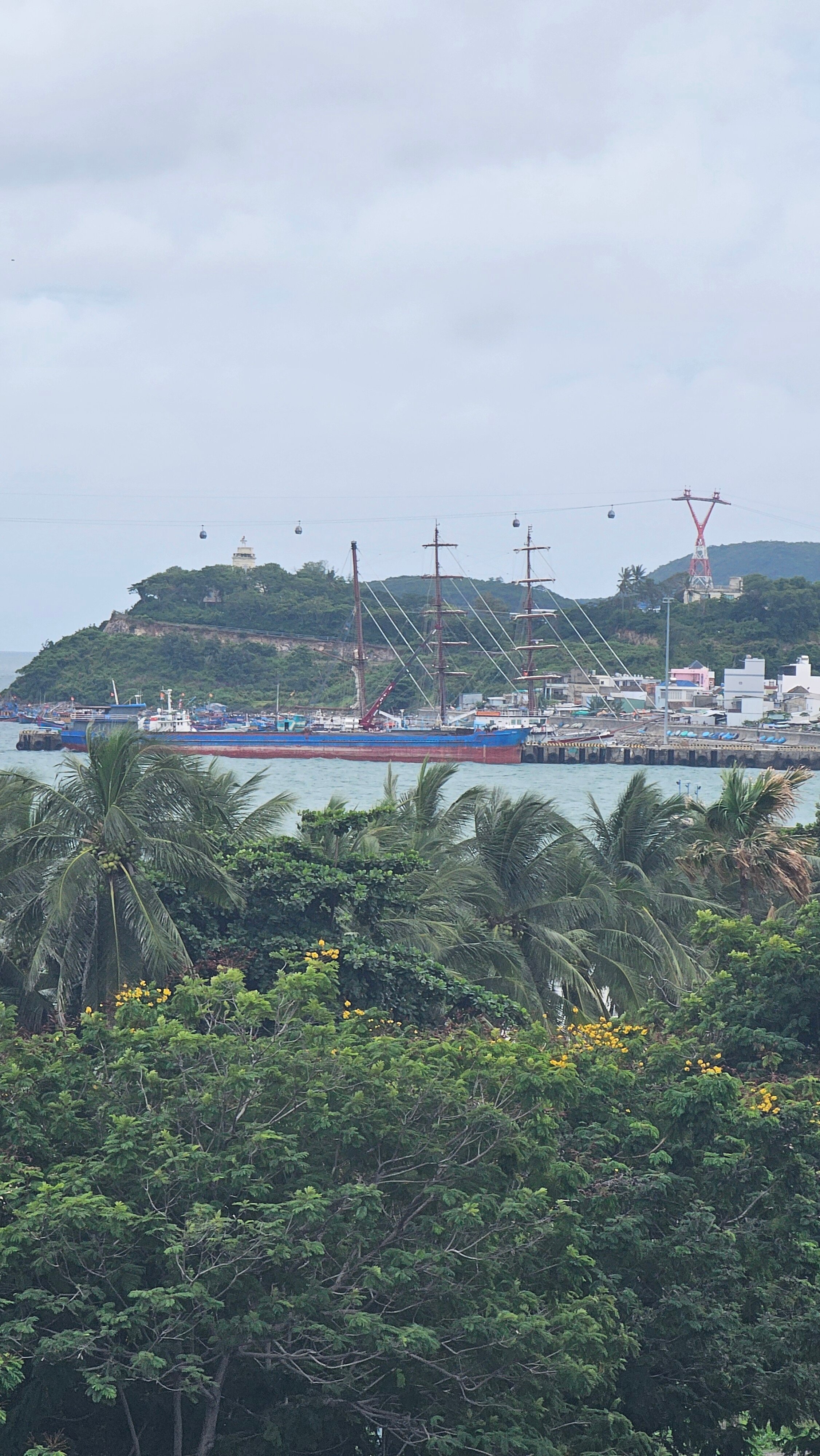 Фото Queen Ann Nha Trang