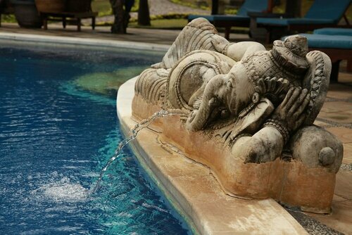 Внешний вид отеля Puri Mangga Sea View Resort & SPA в Каюпутихе, фото 5