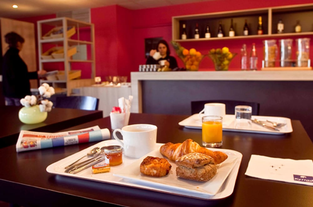 Фото Hotel Kyriad Tours Sud Chambray les Tours