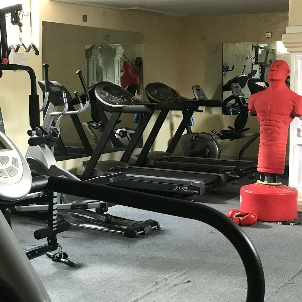 Фото Warri Wetland Hotel