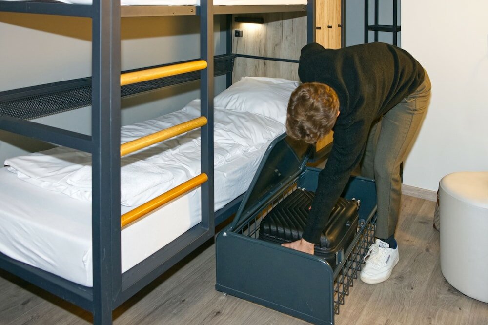 Фото A&o München Hackerbrücke