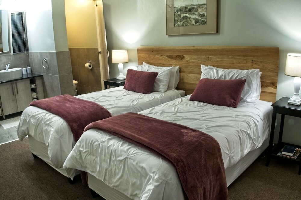 Фото Rest a While Guest House