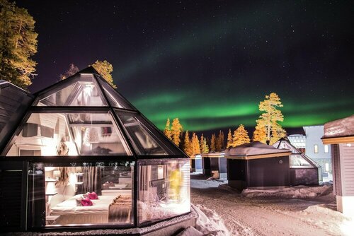 Гостиница Santa's Hotel Aurora & Igloos в Лапландии