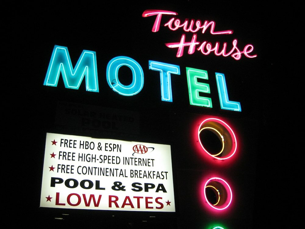 Фото Town House Motel