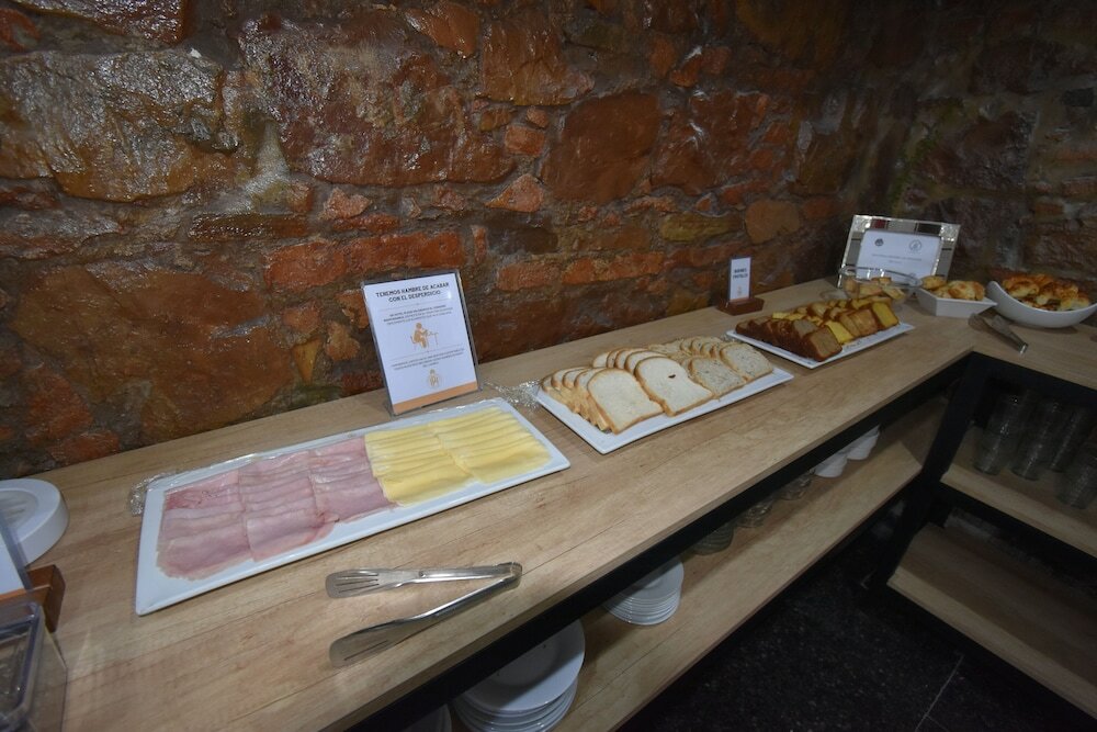 Фото Plaza Hotel