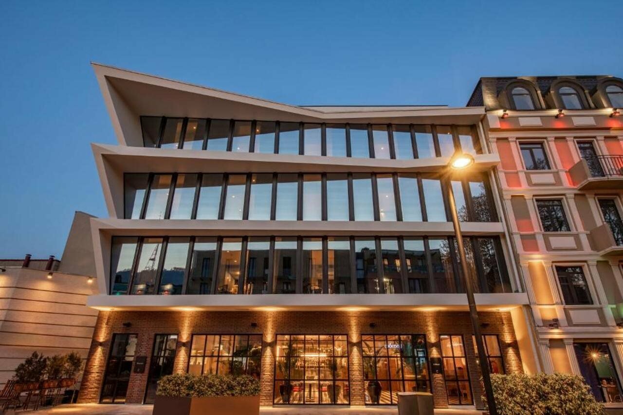 Фото отеля 1