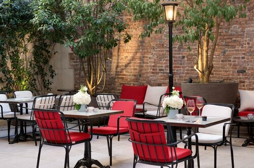 Внешний вид отеля Hotel Bowmann в Париже, фото 5