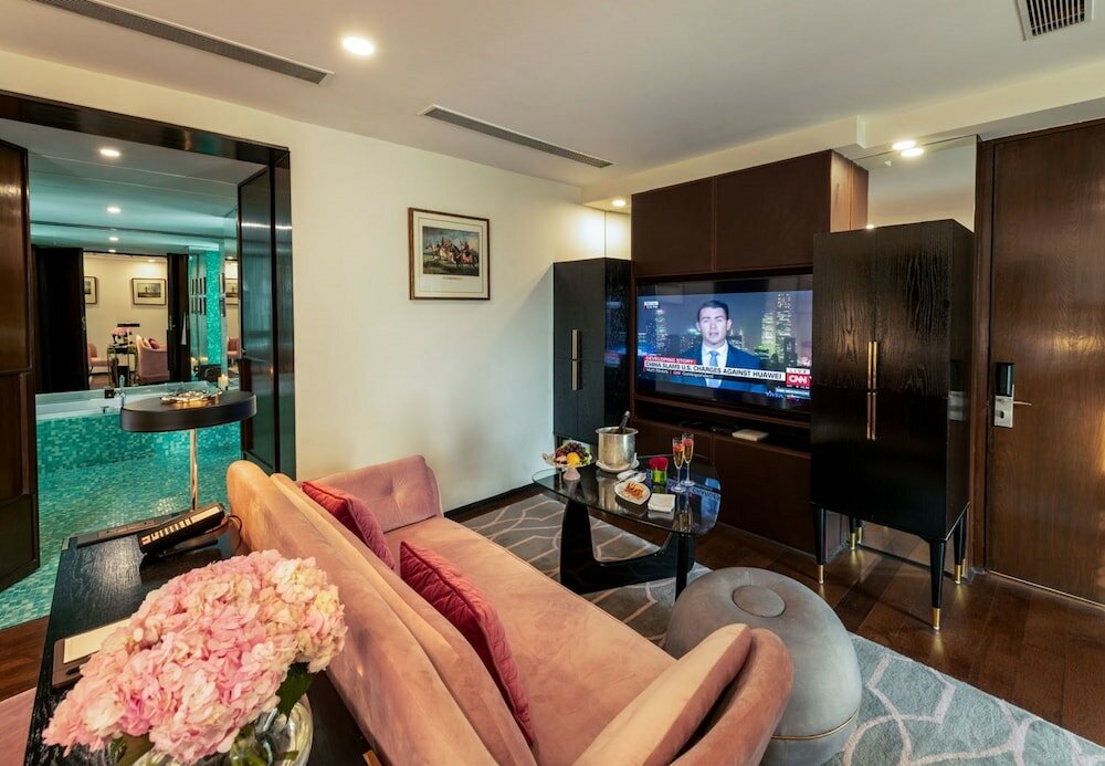 Фото The Lodhi Hotel