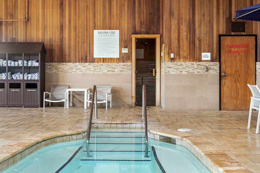 Фото DoubleTree by Hilton Roseville Minneapolis