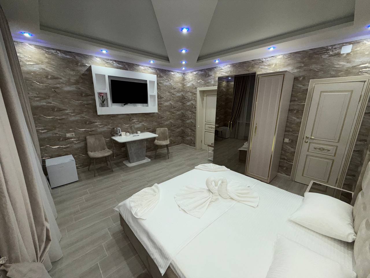 Фото Геракл