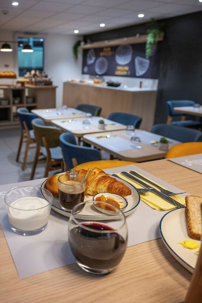 Фото Odalys Appart'Hotel Rennes Lorgeril