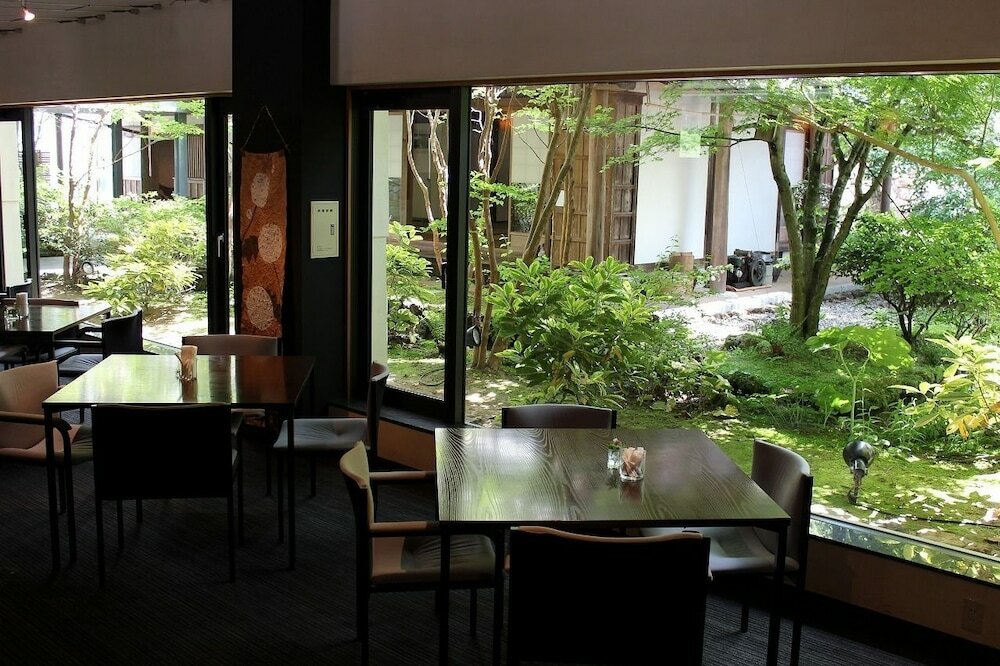 Фото Tosawashi Kougeimura Qraud