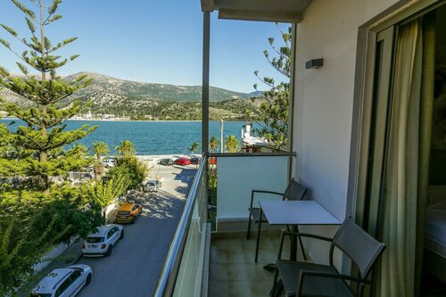 Внешний вид отеля Mouikis Hotel в Аргостолионе, фото 5