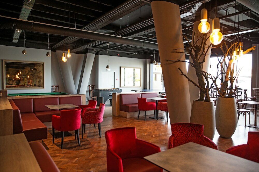 Фото Antwerp Harbour Hotel