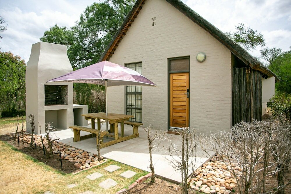 Фото Protea Hotel by Marriott Oudtshoorn Riempie Estate