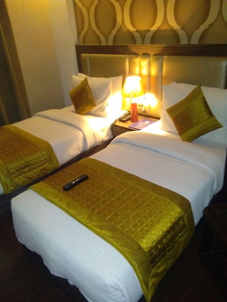 Фото Hotel Waterfall