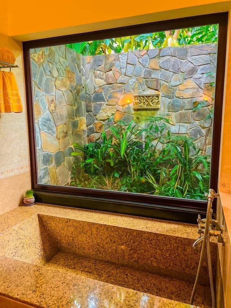 Фото Cham Villas Boutique Luxury Resort