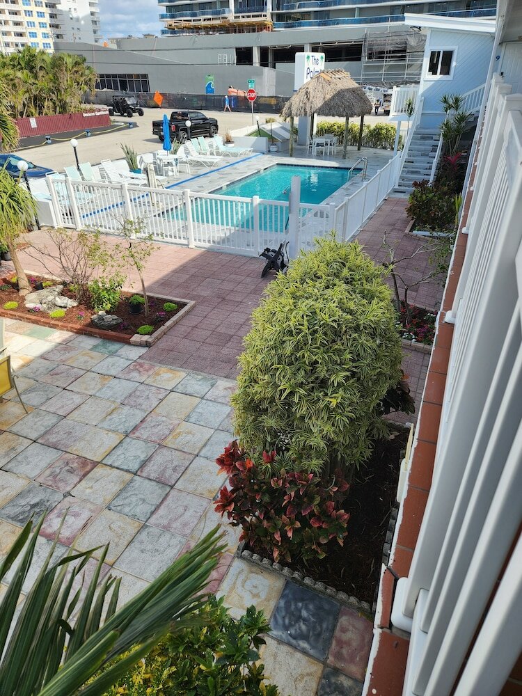 Фото The Palms On Ocean