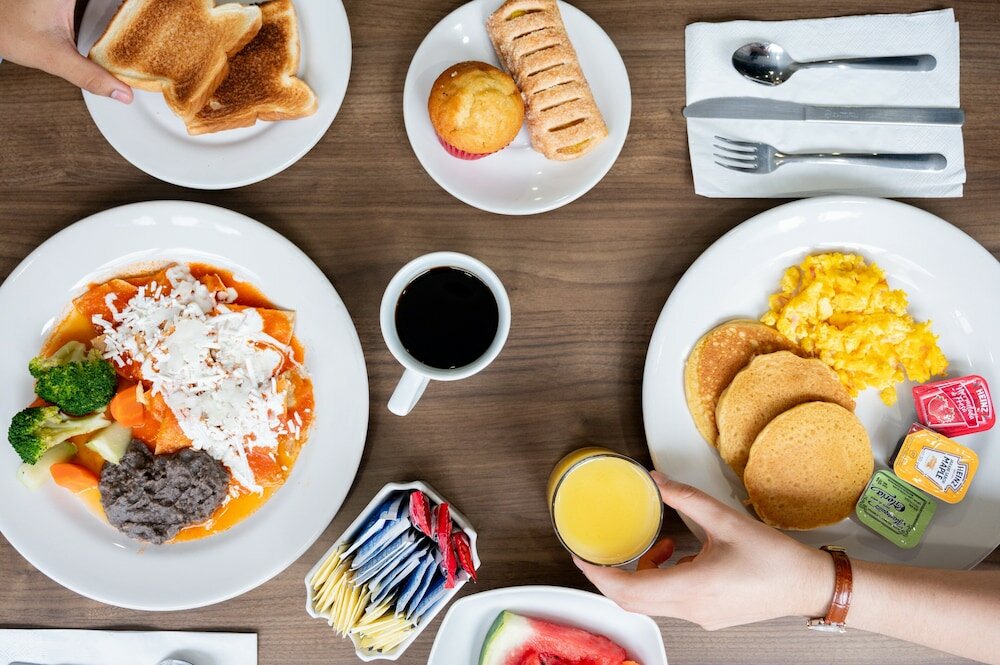 Фото City Express Plus Satelite