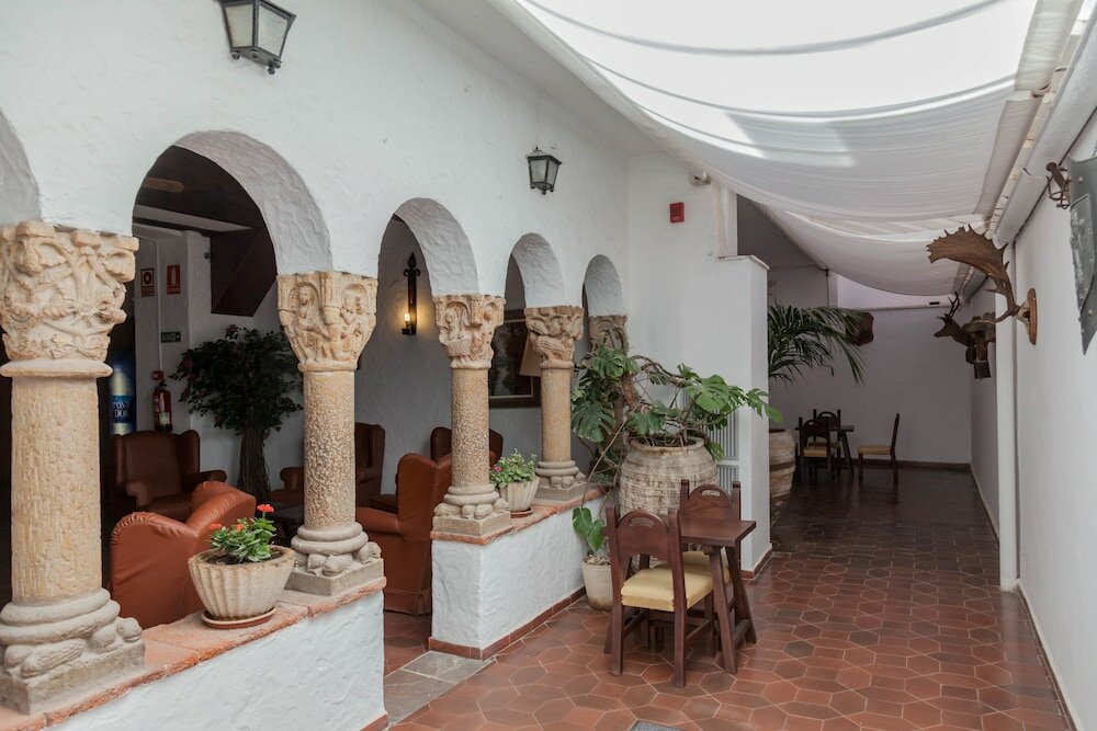 Фото El Cid Hotel