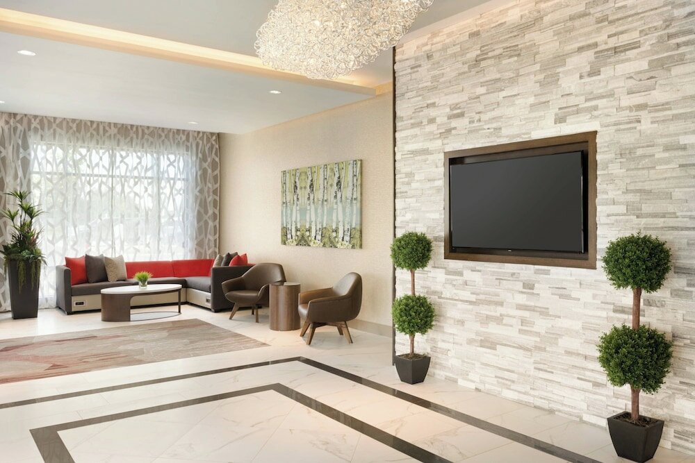 Фото Courtyard by Marriott Toronto Mississauga/West